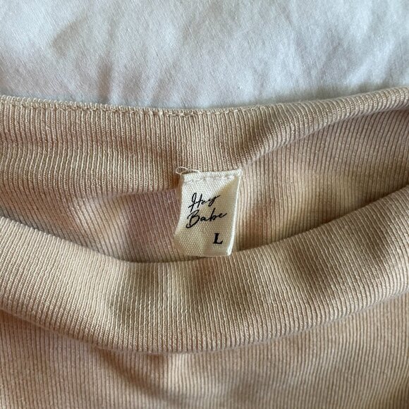 Summer Tank & Tee Bundle (6 pieces) - Picture 4 of 9